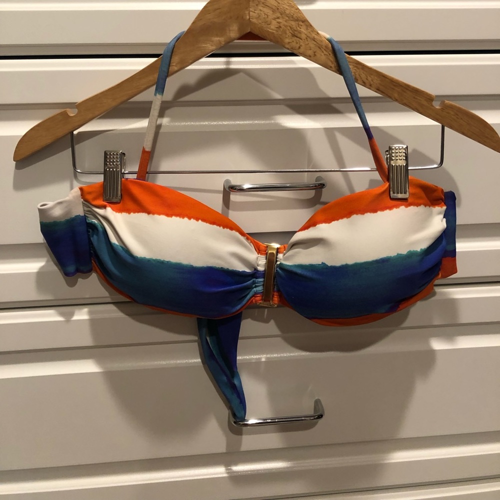 Bikini top